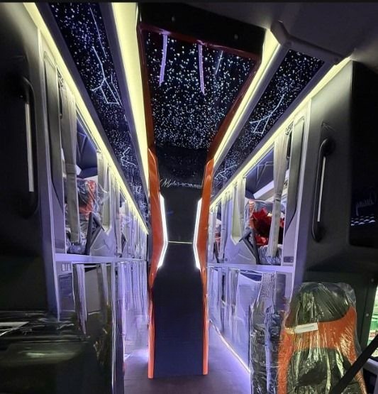Xe Quang Dũng Opentour Tiện ích Nội thất Limousine 32 phòng (WC)