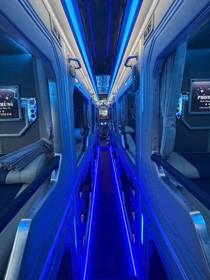 Xe Phong Nhung Giường nằm Tiện ích Nội thất Limousine 24 Phòng Đôi