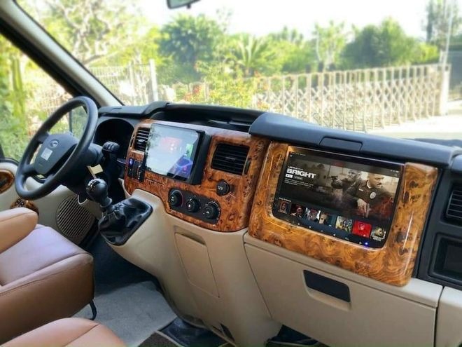 Xe Taxi Nội Bài Tiện ích Limousine 9 chỗ