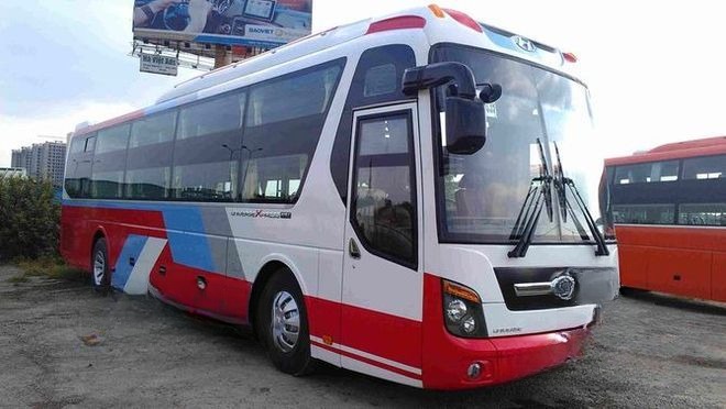 Xe Hanoi Limo Bên hông xe Ghế ngồi 45 chỗ