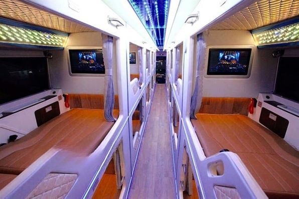 Xe Quốc Đạt Giường nằm Tiện ích Nội thất Limousine giường nằm 22 chỗ