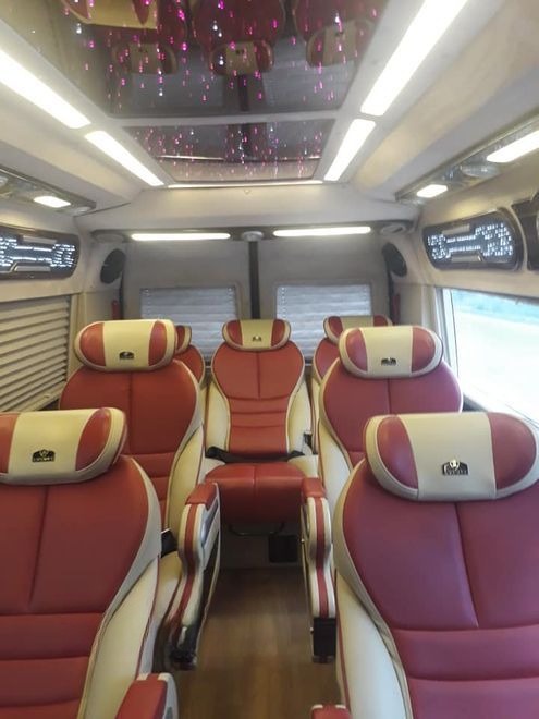 Xe Phú Bình (Quảng Ninh) Ghế ngồi Nội thất Tiện ích Limousine 9 chỗ