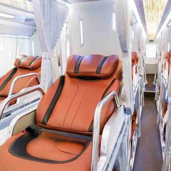 Xe Sinh Diên Hồng - Hoàng Phát Giường nằm Tiện ích Nội thất Limousine 34 chỗ