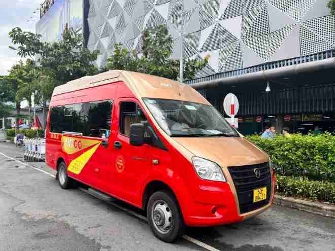 Xe AVIGO Mặt trước xe Ghế ngồi 16 chỗ