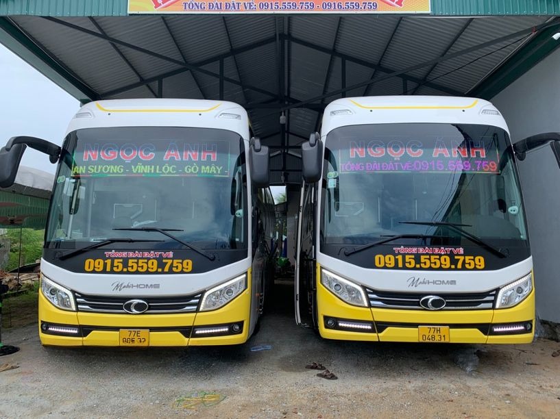 Xe Ngọc Ánh Limousine Mặt trước xe Limousine 24 phòng 