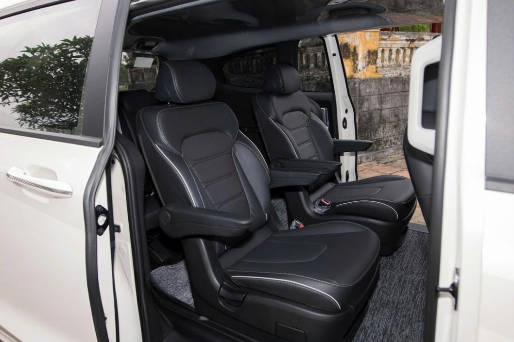 Xe Bình Hoài Limousine Ghế ngồi Ghế ngồi 7 chỗ