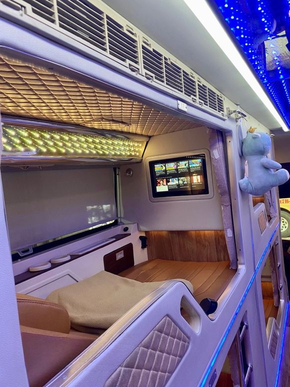 Xe Thanh Trân Giường nằm Nội thất Limousine 22 phòng