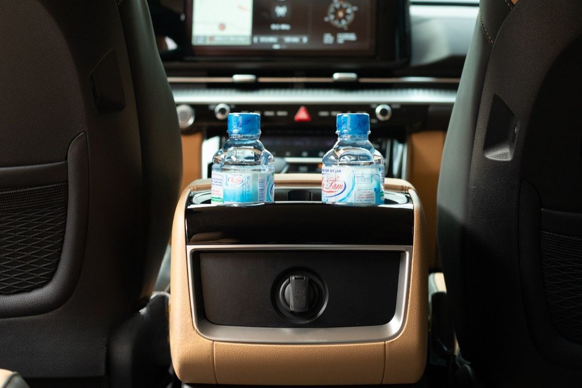 Xe Hà Lan Transport Tiện ích Nội thất Xe 6 chỗ