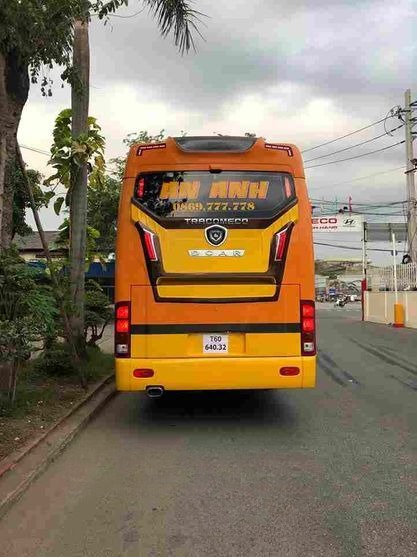 Xe Lovabus Mặt sau xe Limousine giường phòng 21 chỗ