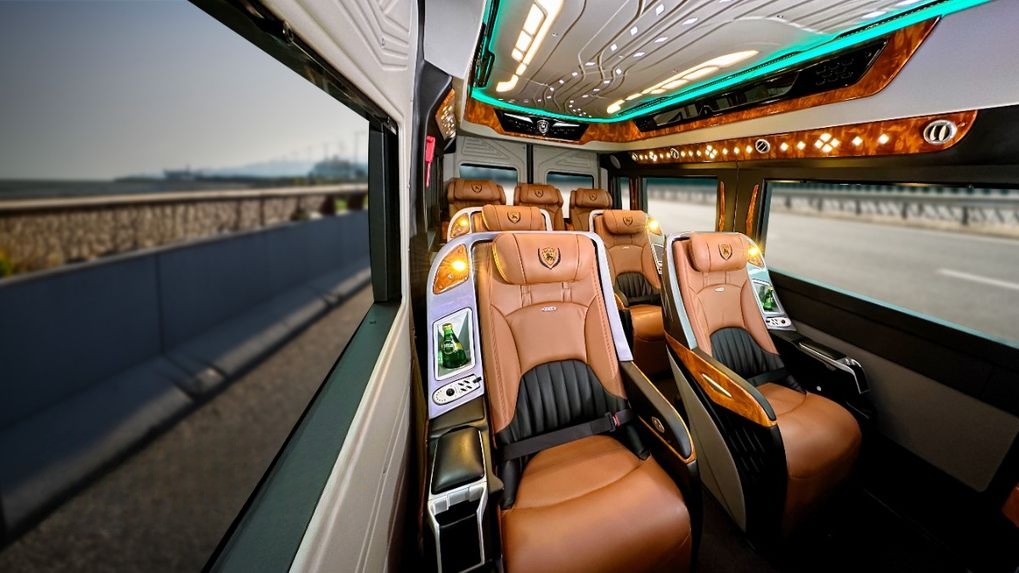 Xe Thảo Kim Ngân Ghế ngồi Nội thất Limousine 9 chỗ