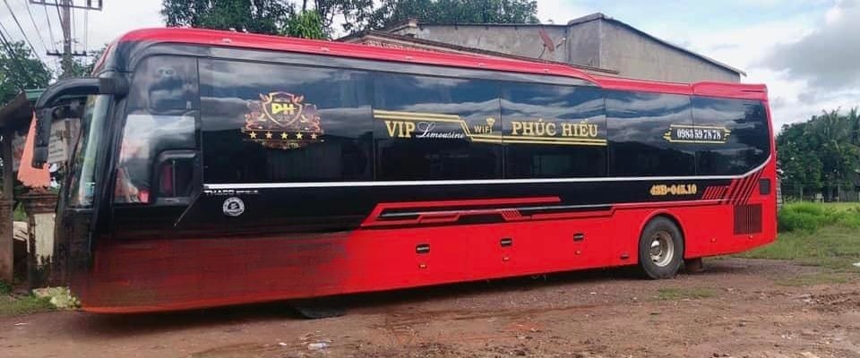 Xe Phúc Hiếu Bên hông xe Giường nằm 44 chỗ