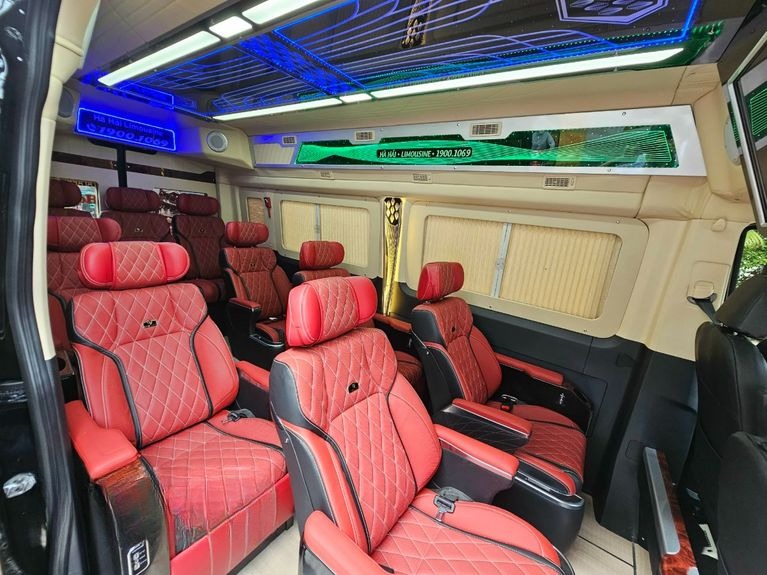 Xe Hà Hải Limousine Nội thất Limousine 11 chô