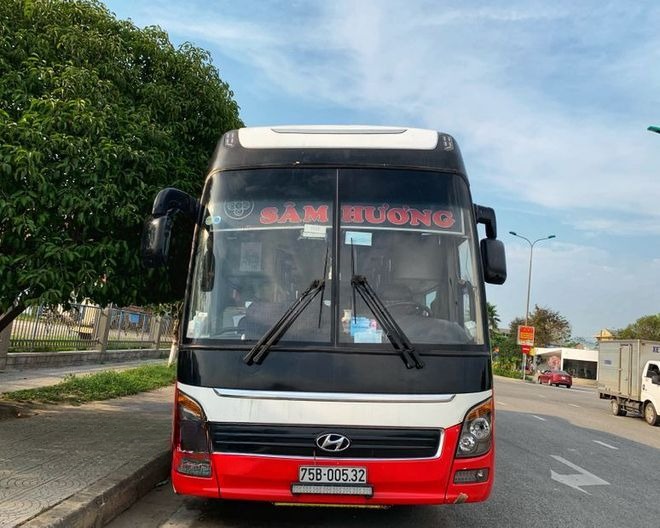 Xe Sâm Hương Mặt trước xe Giường nằm 44 chỗ