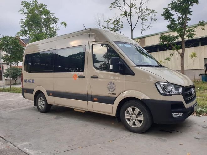Xe Phú Bình (Quảng Ninh) Limousine 11 chỗ