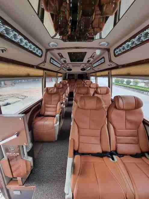 Xe Daily Limousine Ghế ngồi Limousine 18 Chỗ
