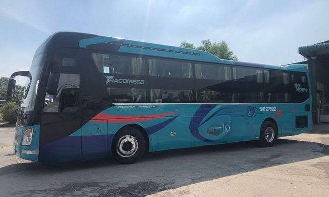 Xe Khang Phát Bên hông xe Giường nằm Limousine 32 Phòng