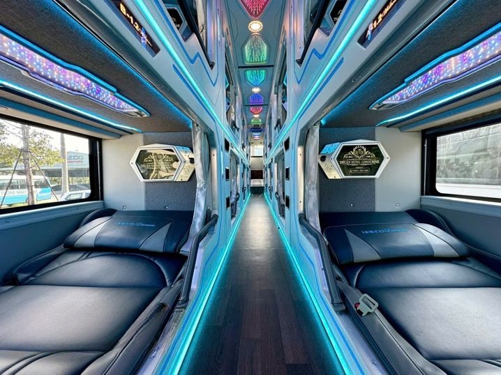 Xe TH Travel Giường nằm Nội thất Limousine 24 cabin đơn