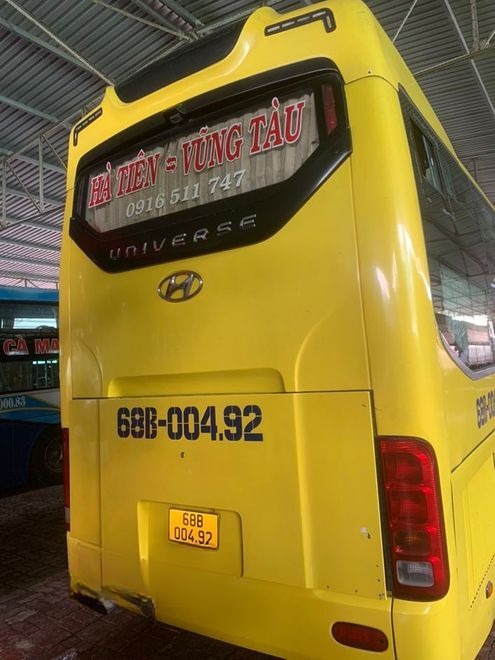 Xe Ngọc Diễm Mặt sau xe Giường nằm 43 chỗ