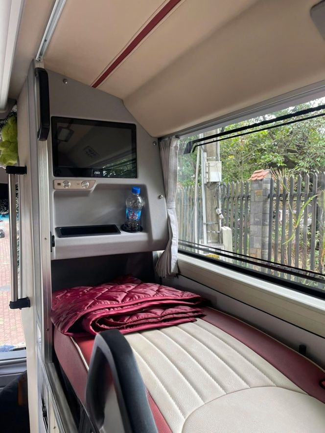 Xe Khang Thịnh Giường nằm Limousine 34 phòng
