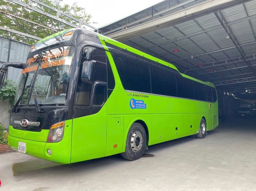 Xe Phy Phy Transport Mặt trước xe Bên hông xe Ghế ngồi 27 chỗ