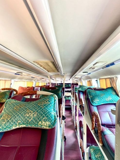 Xe Điền Linh Limousine Giường nằm Tiện ích Nội thất Giường nằm 44 giường