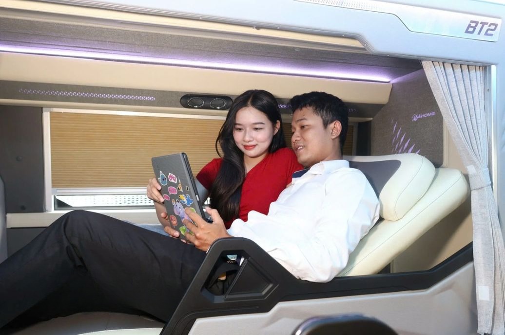Xe Trang Hòa Nội thất Tiện ích Limousine 24 phòng
