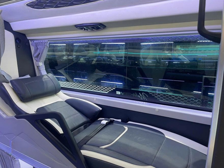 Xe Quang Dũng Opentour Giường nằm Tiện ích Nội thất Limousine 32 phòng (WC)