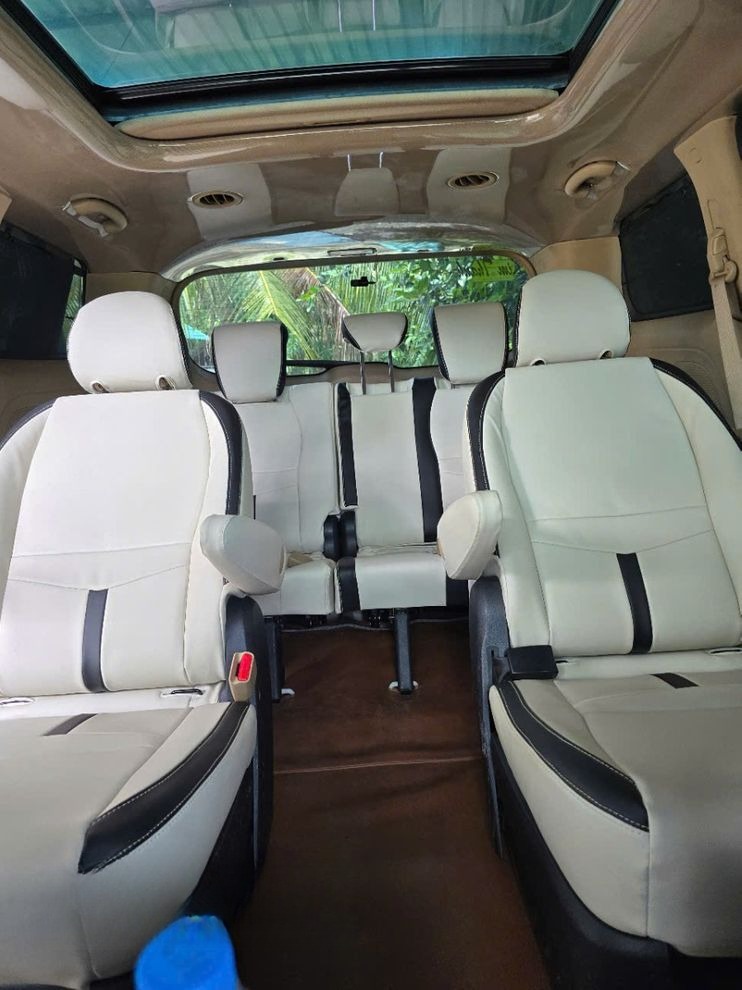 Xe Kim Thành (Lagi) Ghế ngồi Tiện ích Nội thất Sedona 8 chỗ