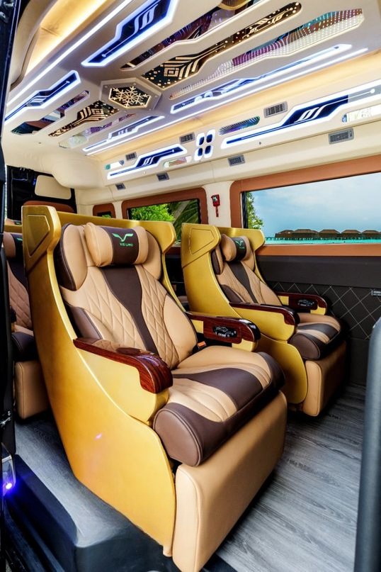 Xe Vie Limousine Ghế ngồi Limousine 9 chỗ