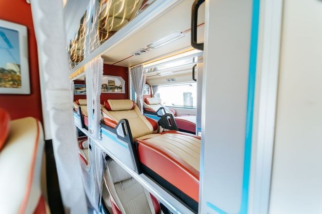Xe Hưng Thịnh (Hà Giang) Nội thất Limousine cabin vũ trụ 34 phòng đơn