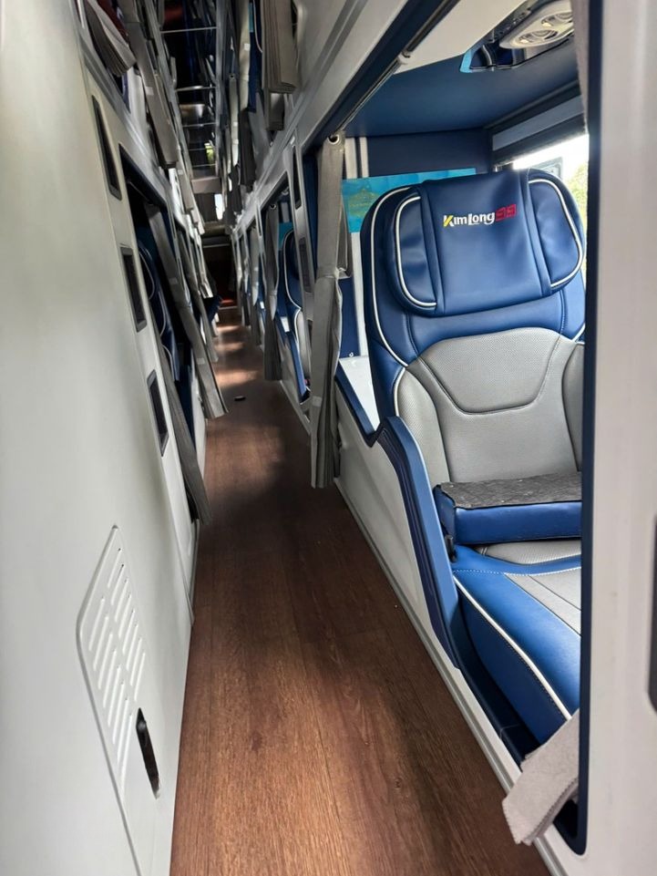 Xe Anh Khôi (Đà Lạt) Giường nằm Tiện ích Nội thất Limousine 34 phòng 