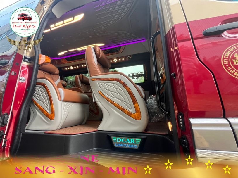 Xe Huệ Nghĩa Limousine Nội thất Ghế ngồi Limousine 11 chỗ