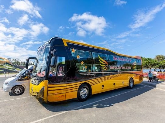 Xe Tân Niên Mặt trước xe Limousine 34 giường