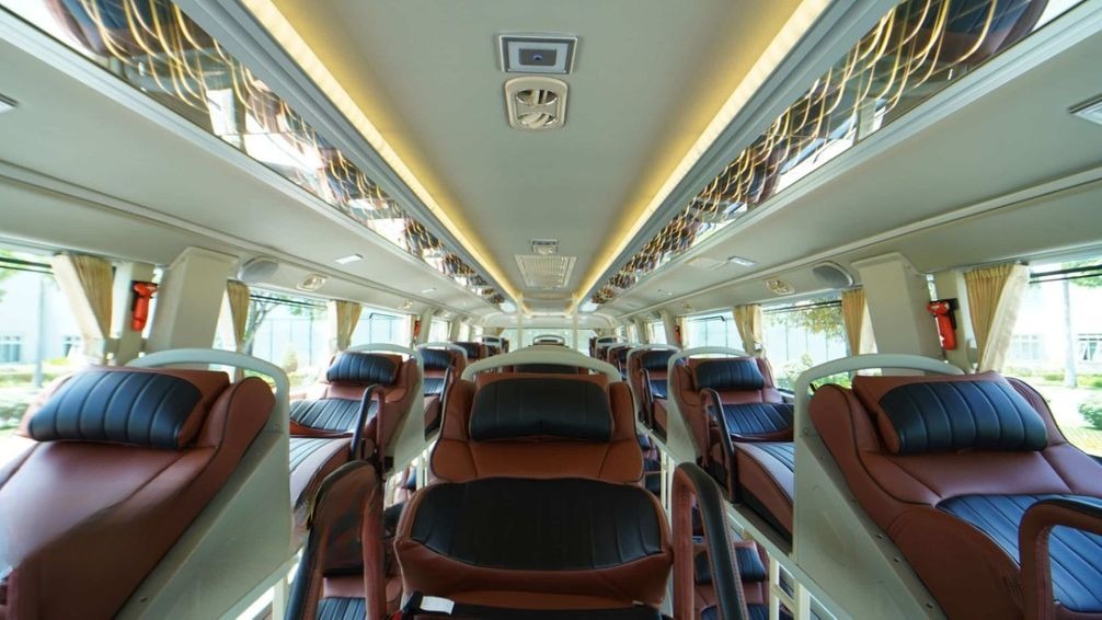 Xe Sao Nghệ Limousine Giường nằm Tiện ích Nội thất 