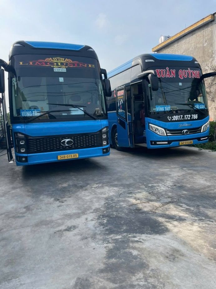 Xe Xuân Quỳnh (Hải Dương) Mặt trước xe Cabin đôi 24 phòng