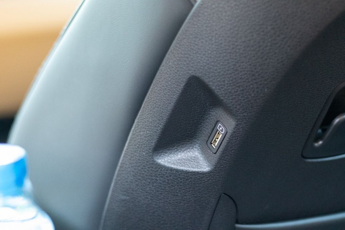Xe Hà Lan Transport Tiện ích Xe 6 chỗ