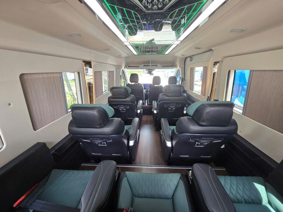 Xe Thanh Binh 7 Car Tiện ích Nội thất Ghế ngồi Limousine 9 chỗ