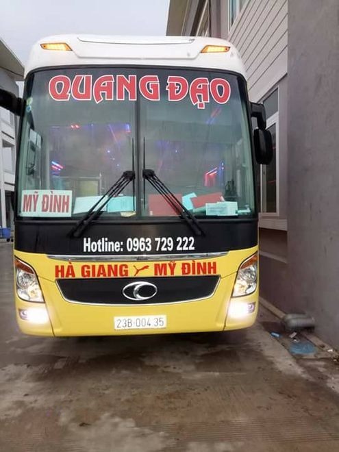 Xe Quang Đạo Mặt trước xe Giường nằm 41 chỗ