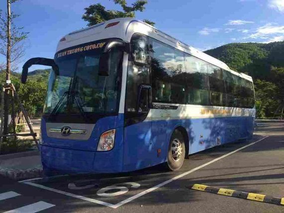 Xe Xuân Trường (Quảng Ninh) Bên hông xe Giường nằm 40 chỗ