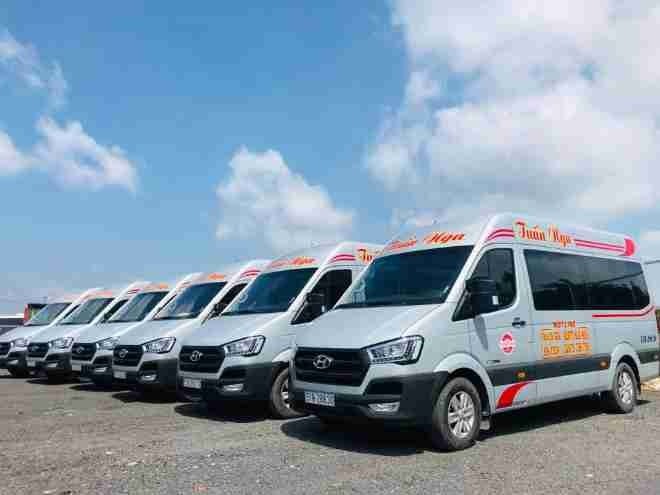 Xe Tuấn Nga (Kiên Giang) Mặt trước xe Bên hông xe Ghế ngồi 16 chỗ