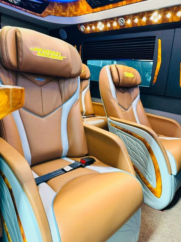 Xe Nam Định Limousine Nội thất 