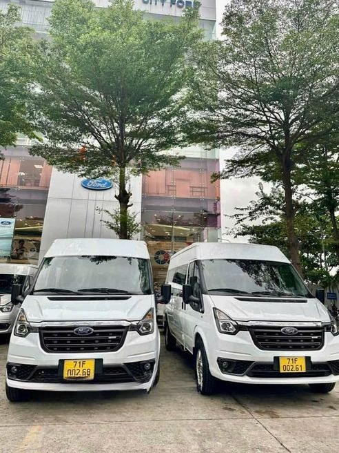 Xe Tiến Đạt (Bến Tre) Mặt trước xe Ghế ngồi 16 chỗ