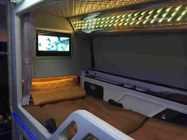 Xe Hải Hoàng Gia Giường nằm Tiện ích 