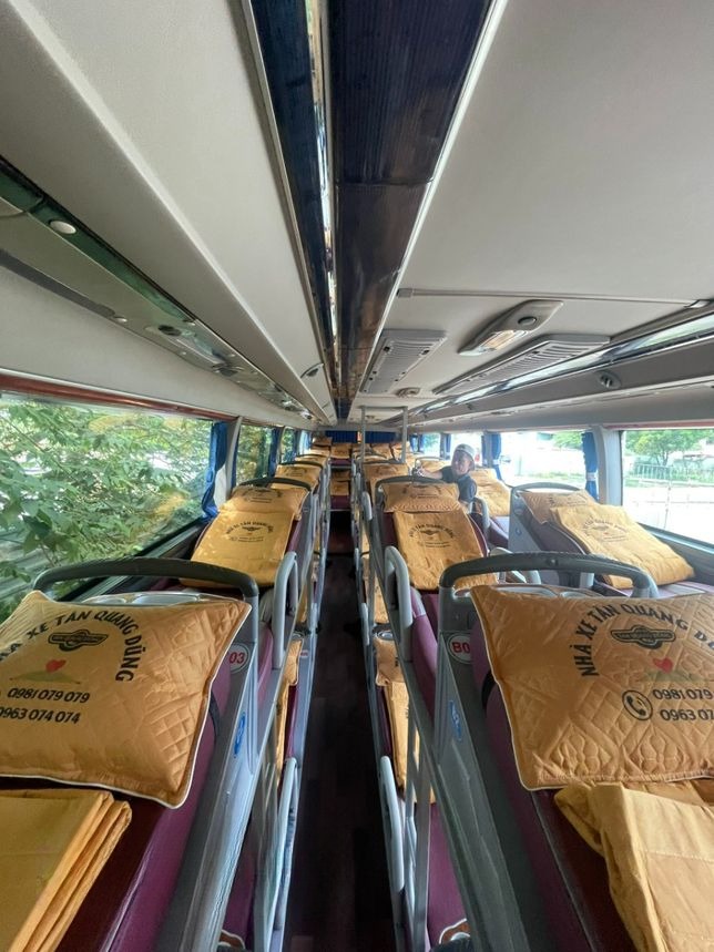 Xe Tân Quang Dũng Limousine Nội thất Tiện ích Giường nằm 36 giường