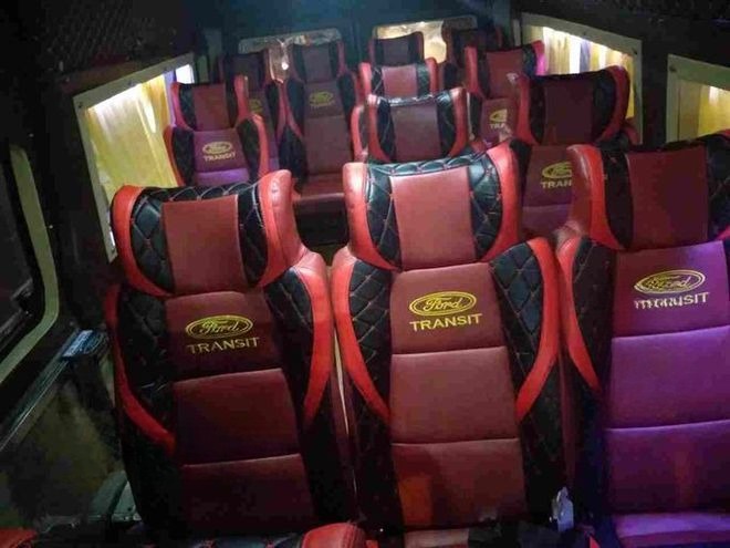Xe Thủy Hà Linh Nội thất Tiện ích Ghế ngồi Limousine 14 chỗ