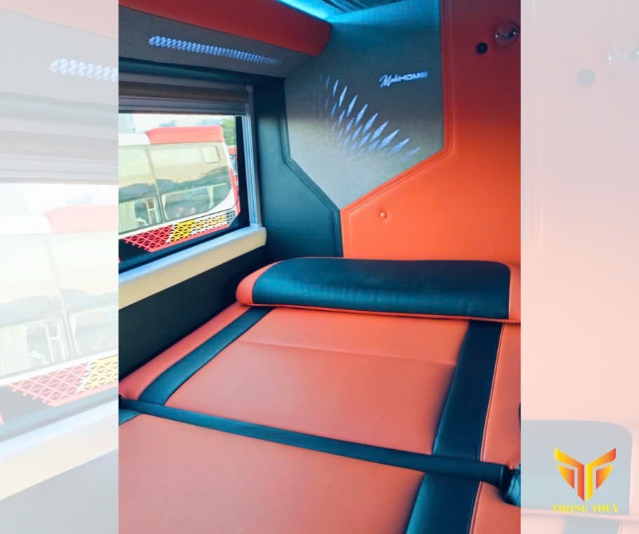 Xe Trọng Thủy Limousine Giường nằm Tiện ích Nội thất 