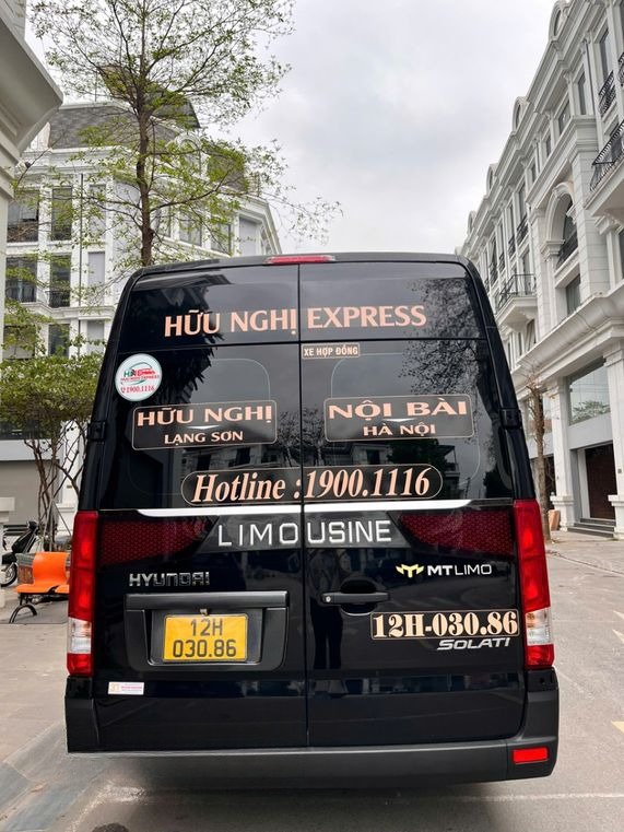 Xe Hữu Nghị Express Mặt sau xe 