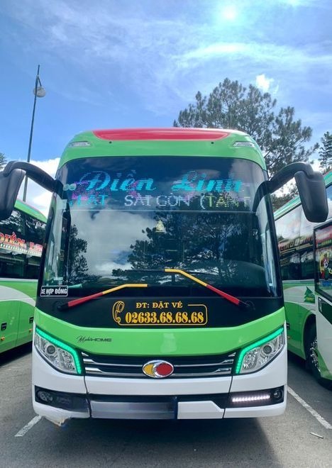 Xe Điền Linh Limousine Mặt trước xe Limousine 24 Phòng Đôi