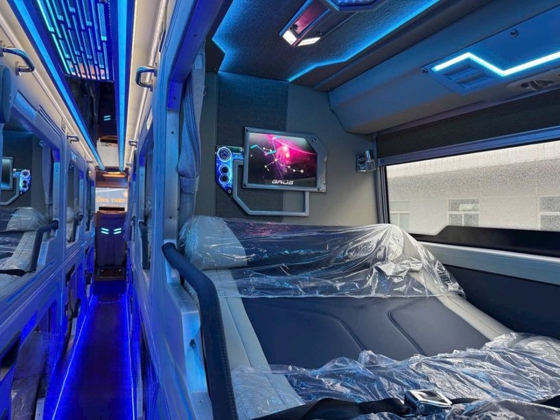 Xe Thông Ngọc Giường nằm Tiện ích Nội thất Limousine phòng đôi 24 chỗ