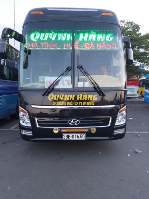 Xe Quỳnh Hằng Mặt trước xe Giường nằm 46 chỗ
